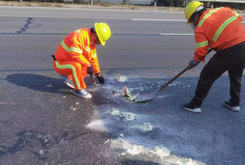 长安镇公路下沉注浆加固